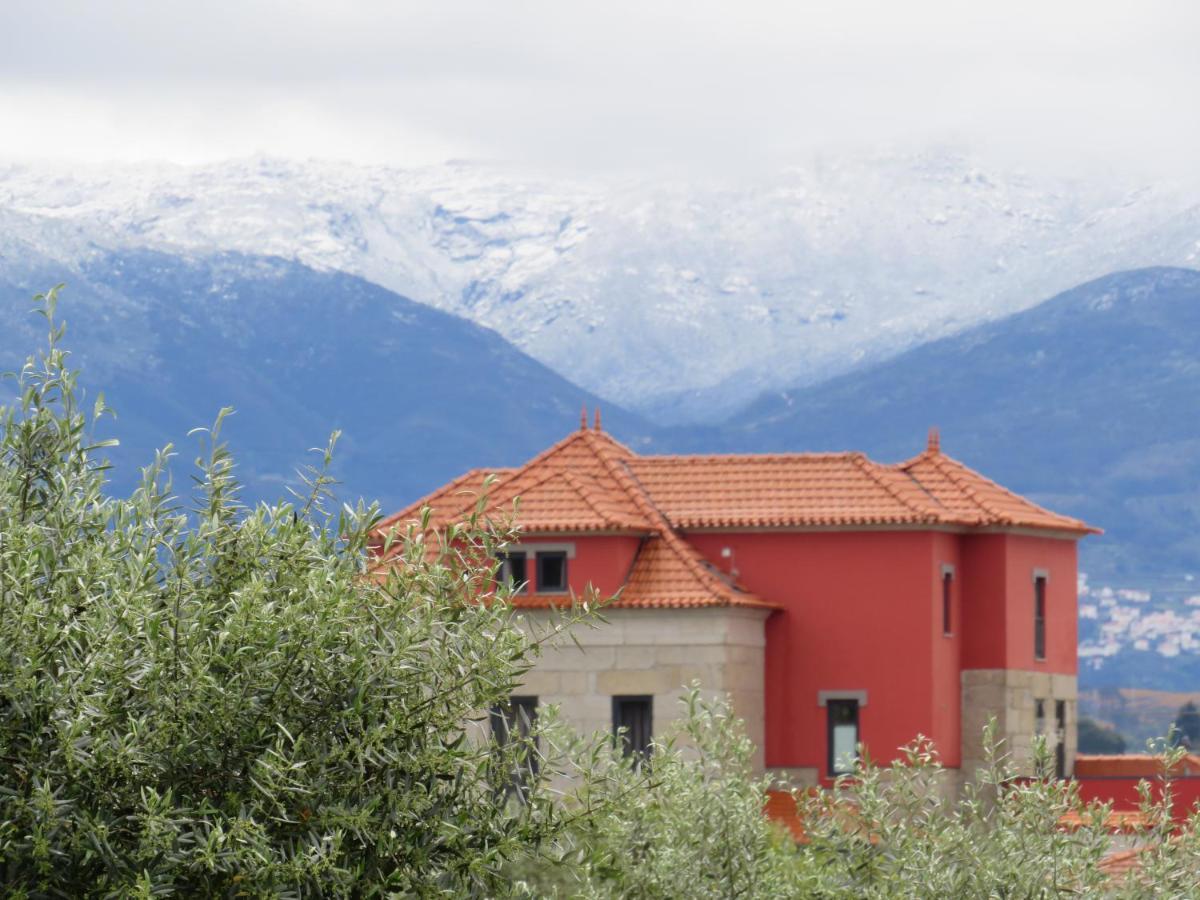 Solar Dos Alperces - Serra Da Estrela - Turismo De Aldeia Bed & Breakfast Travancinha Exterior photo